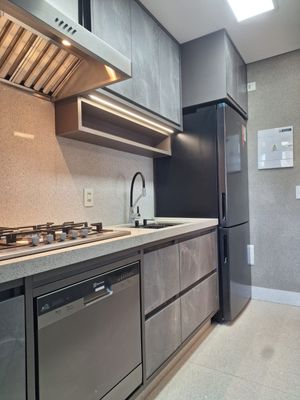 Image 8 - 885965