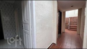 Image 19 - 885971