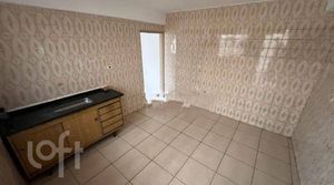 Image 4 - 885971