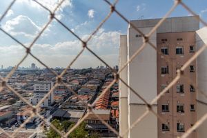 Image 8 - 885974