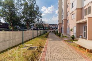 Image 39 - 885974