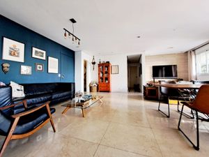 Image 9 - 885975