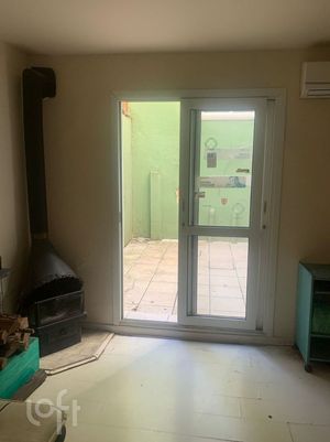Image 15 - 885976