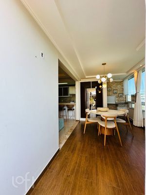 Image 15 - 885984