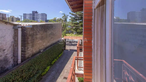 Image 15 - 886031
