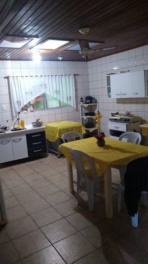 Image 3 - 886046