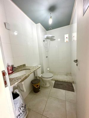 Image 8 - 886057