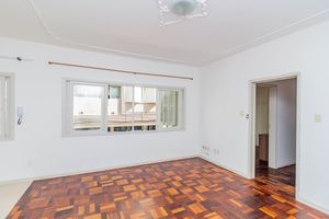Image 3 - 886059