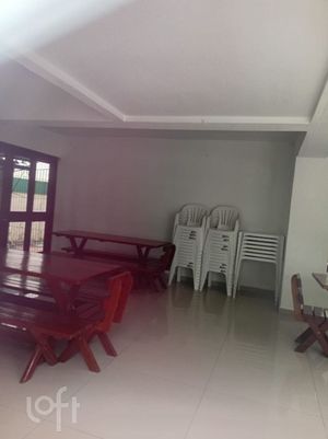 Image 17 - 886069