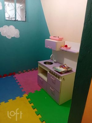 Image 19 - 886069