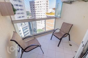 Image 3 - 886071