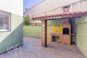 Image 32 - 886071