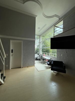 Image 12 - 886074