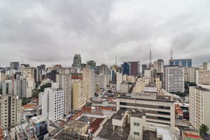Image 8 - 886075