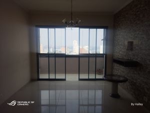 Image 1 - 886086