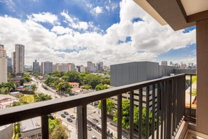 Image 10 - 886092