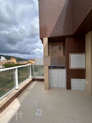 Image 6 - 886108