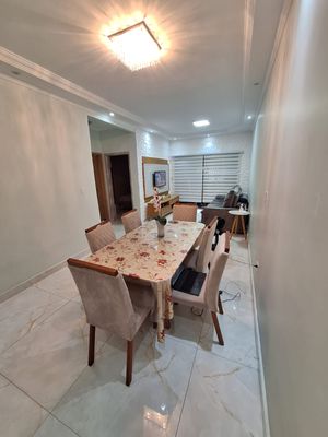 Image 3 - 886112