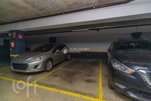 Image 61 - 886113