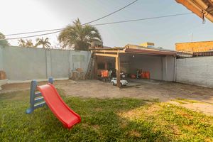 Image 25 - 886127