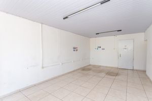 Image 45 - 886131