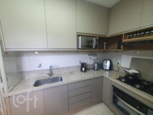 Image 1 - 886134