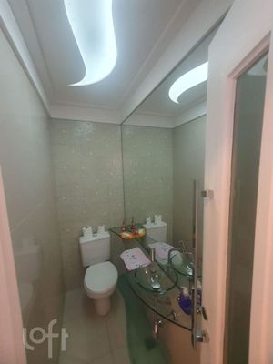 Image 4 - 886134