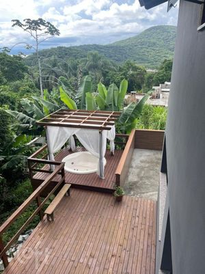 Image 2 - 886145