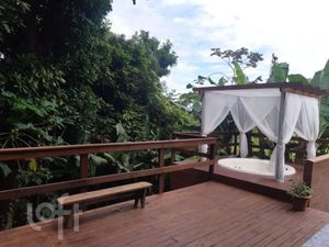 Image 3 - 886145