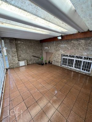 Image 29 - 886156