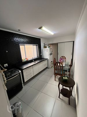 Image 4 - 886156
