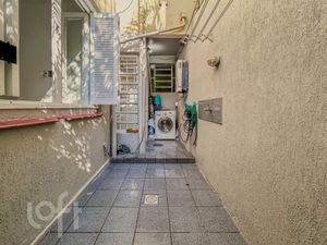 Image 23 - 886161