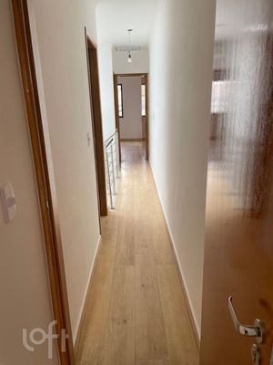 Image 6 - 886163