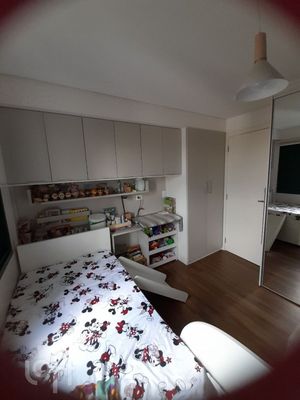 Image 10 - 886172