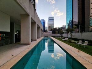Image 15 - 886174