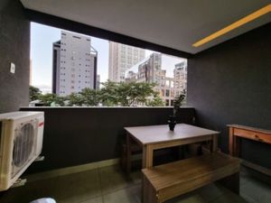 Image 3 - 886174