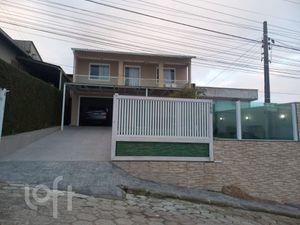 Image 12 - 886176