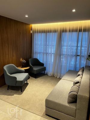 Image 16 - 886177