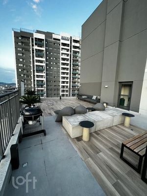 Image 11 - 886177