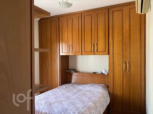 Image 18 - 886179