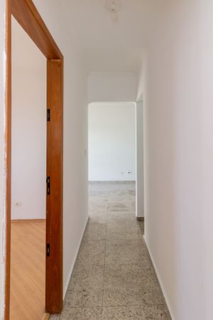 Image 24 - 886181
