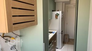 Image 7 - 886185