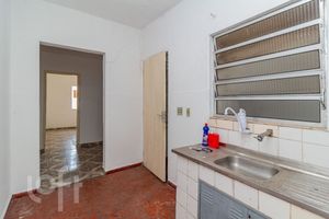 Image 34 - 886188