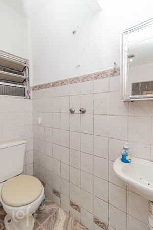 Image 35 - 886188