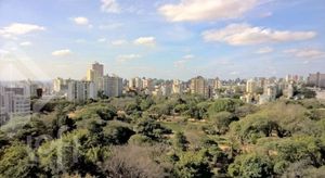 Image 17 - 886193