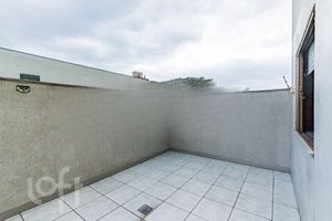 Image 22 - 886196