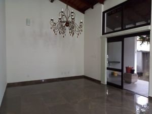 Image 2 - 886199