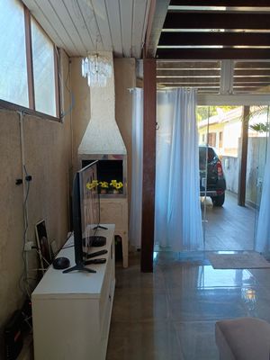 Image 3 - 886202