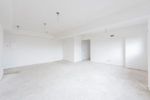 Image 4 - 886213