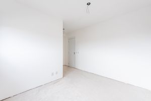 Image 10 - 886213